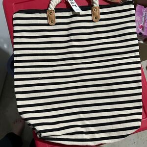 Summer and Rose Brittany Tote Bag NEW WITH TAGS